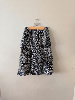 Who What Wear Black and Off White  3-Tiered Animal Print Skirt